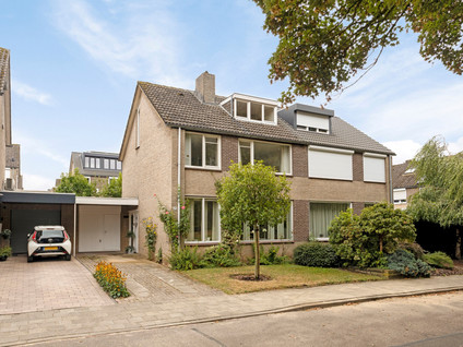Plutohof 25