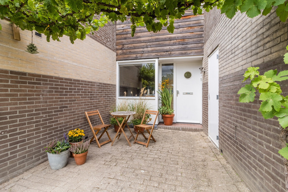Tussenwoning te koop: Havixhorst 104, Alphen Aan Den Rijn