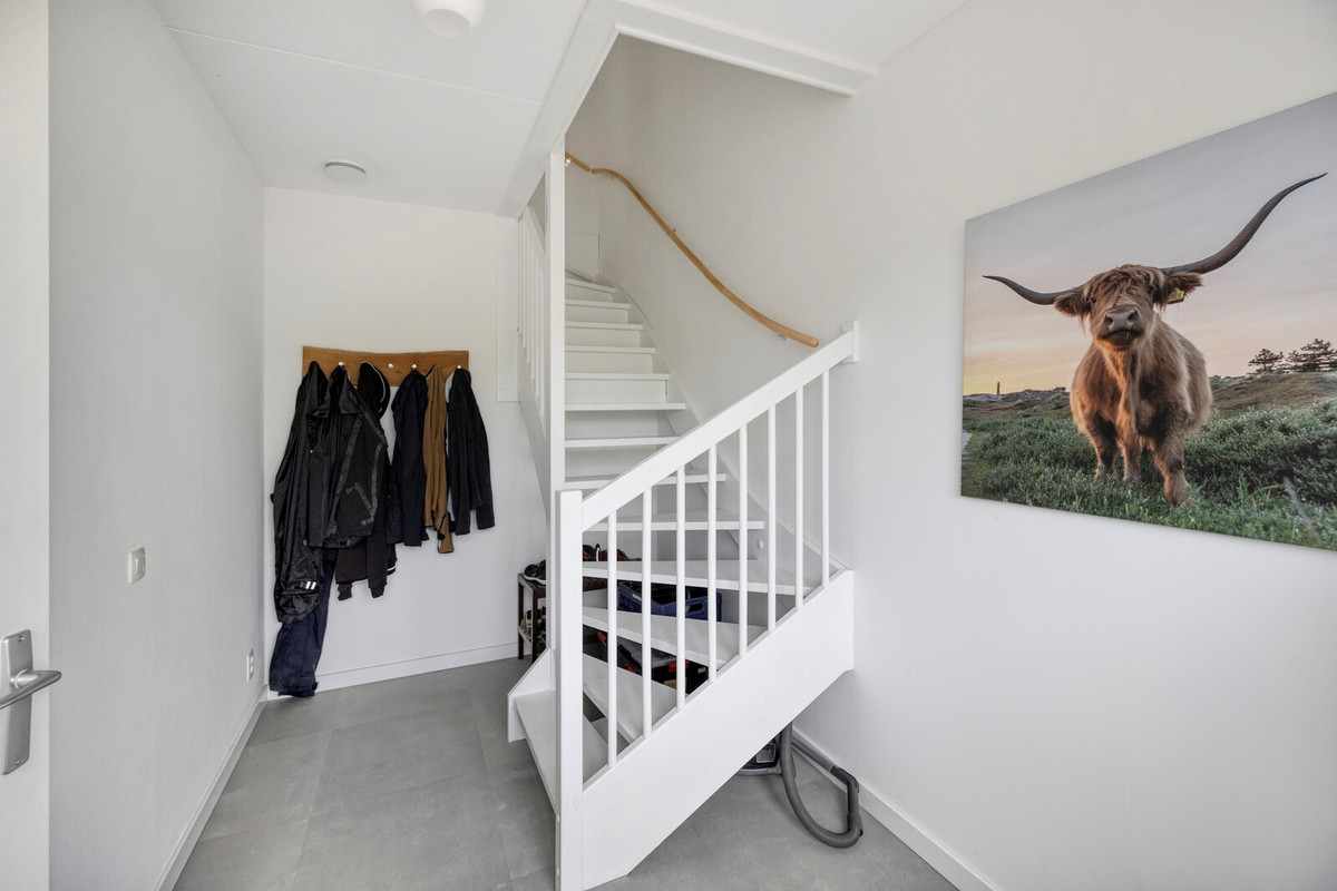 Tussenwoning te koop: Kanaalweg 327, Den Helder