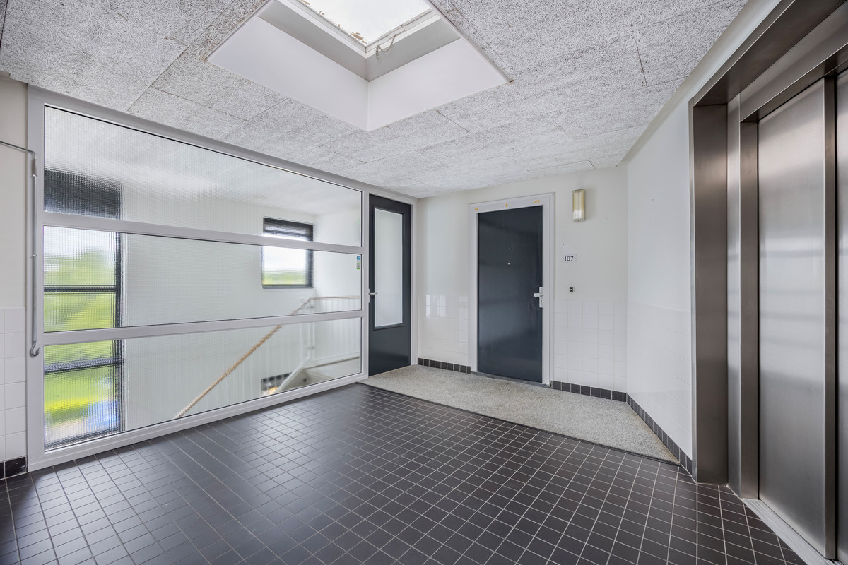 Appartement te koop: Gleditsiastraat 107, Almere