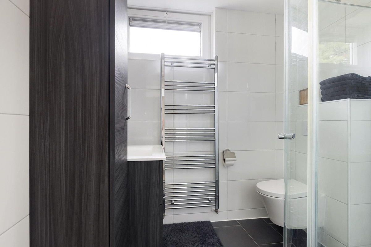 Tussenwoning te koop: Biezen 3, Barendrecht