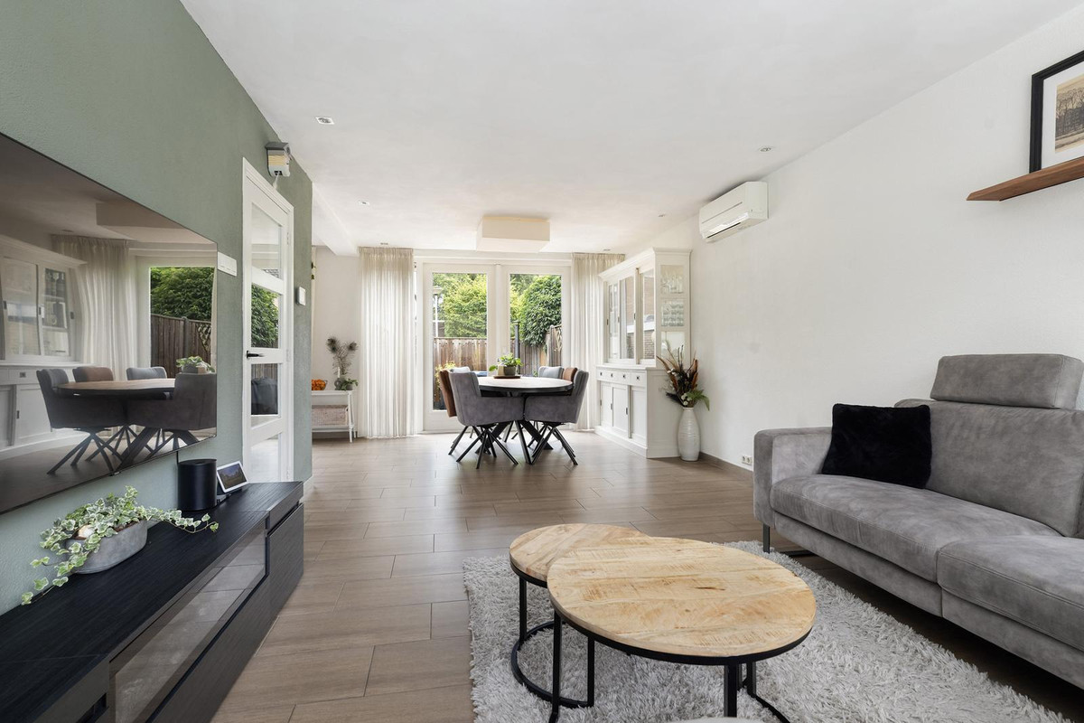 Tussenwoning te koop: Biezen 3, Barendrecht