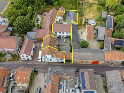 Dorpstraat 10