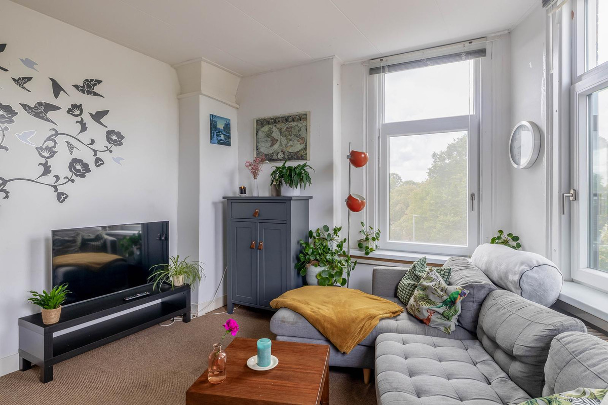 Appartement te koop: Bergselaan 88A03, Rotterdam