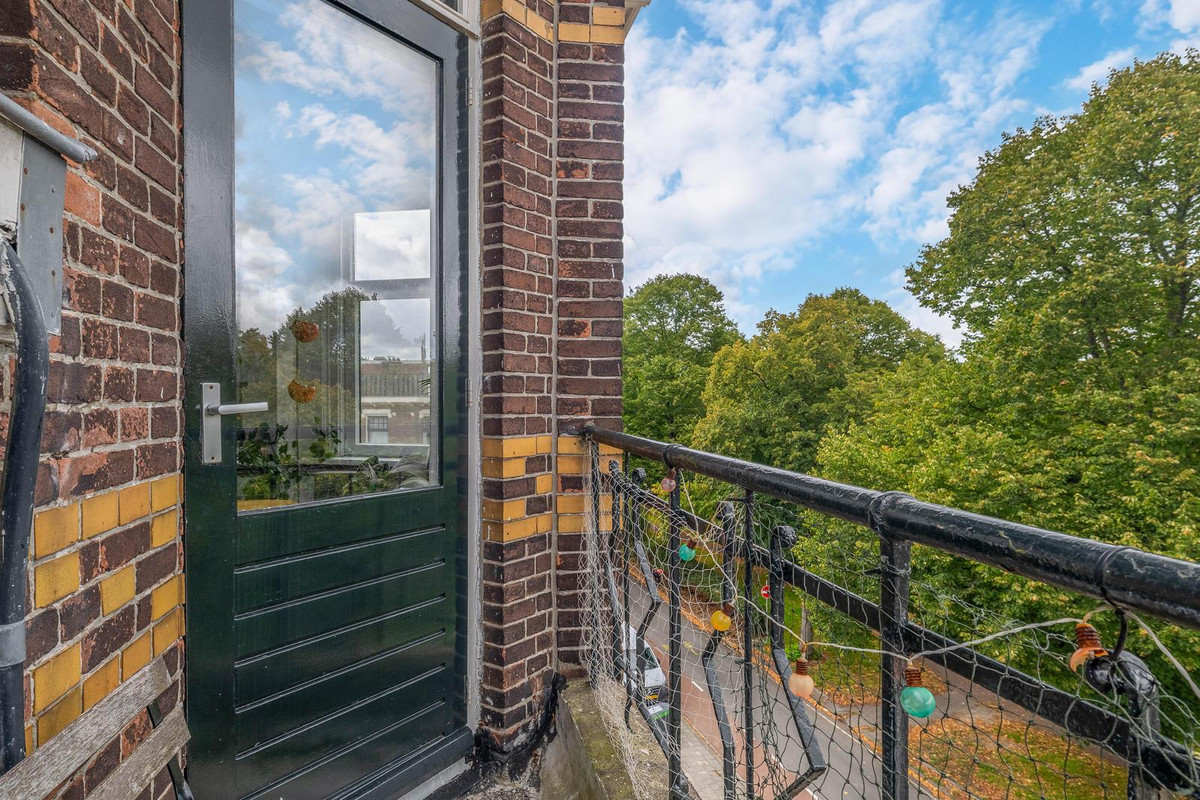Appartement te koop: Bergselaan 88A03, Rotterdam