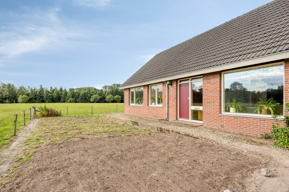 Vrijstaande woning te koop: Heetkampsweg 4, Emst