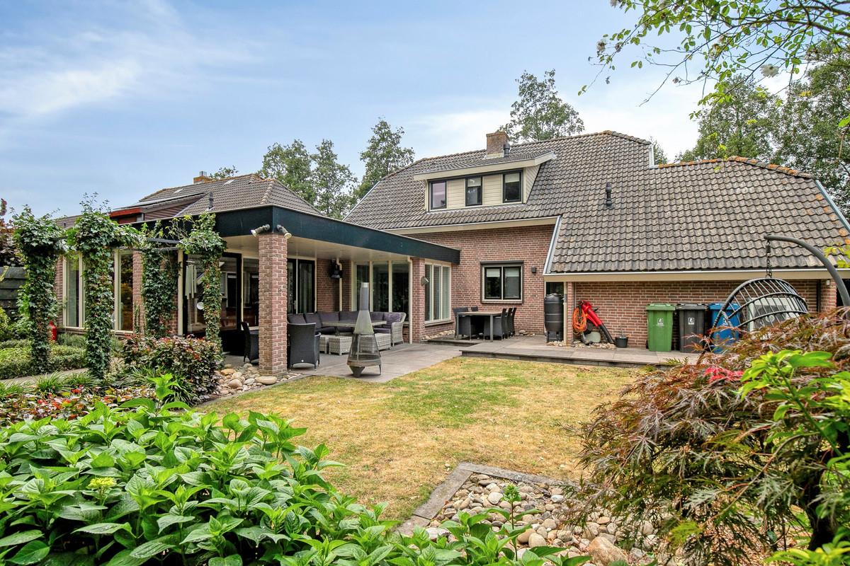 Vrijstaande woning te koop: Rijnschoten 8, Scherpenzeel
