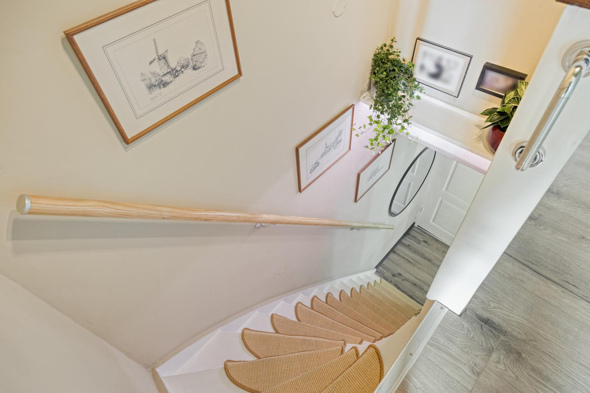 Tussenwoning te koop: Jacob Catsstraat 61, Dordrecht