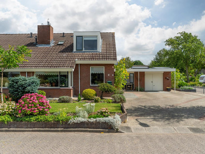 De Snikke 8