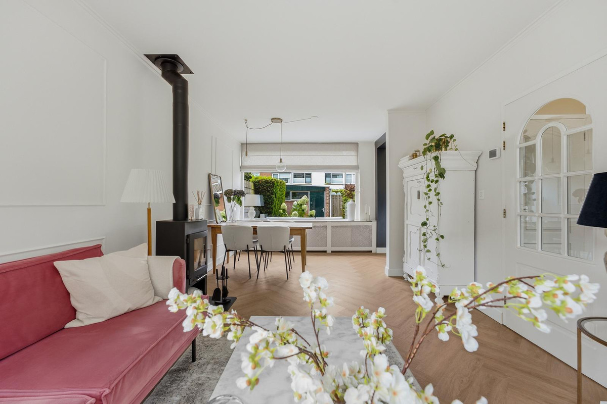 Tussenwoning te koop: Huygensstraat 8, Hendrik-Ido-Ambacht
