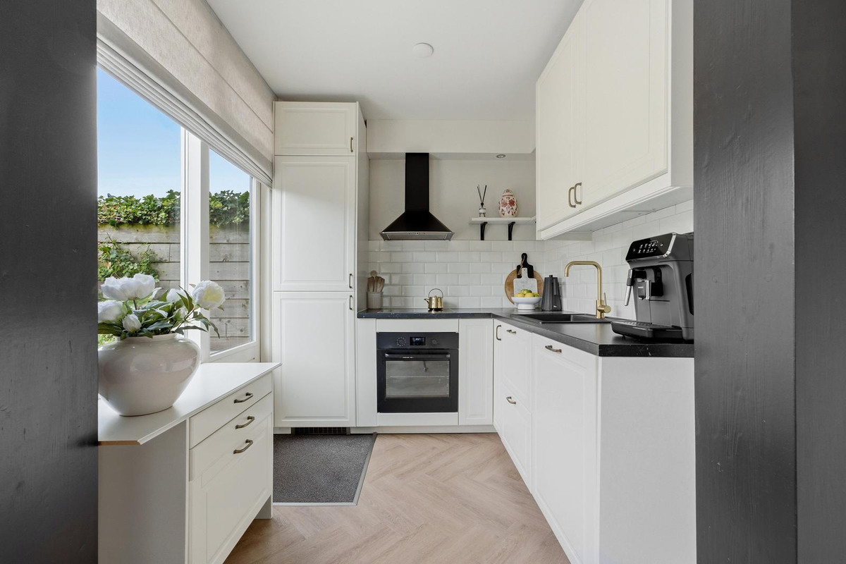 Tussenwoning te koop: Huygensstraat 8, Hendrik-Ido-Ambacht