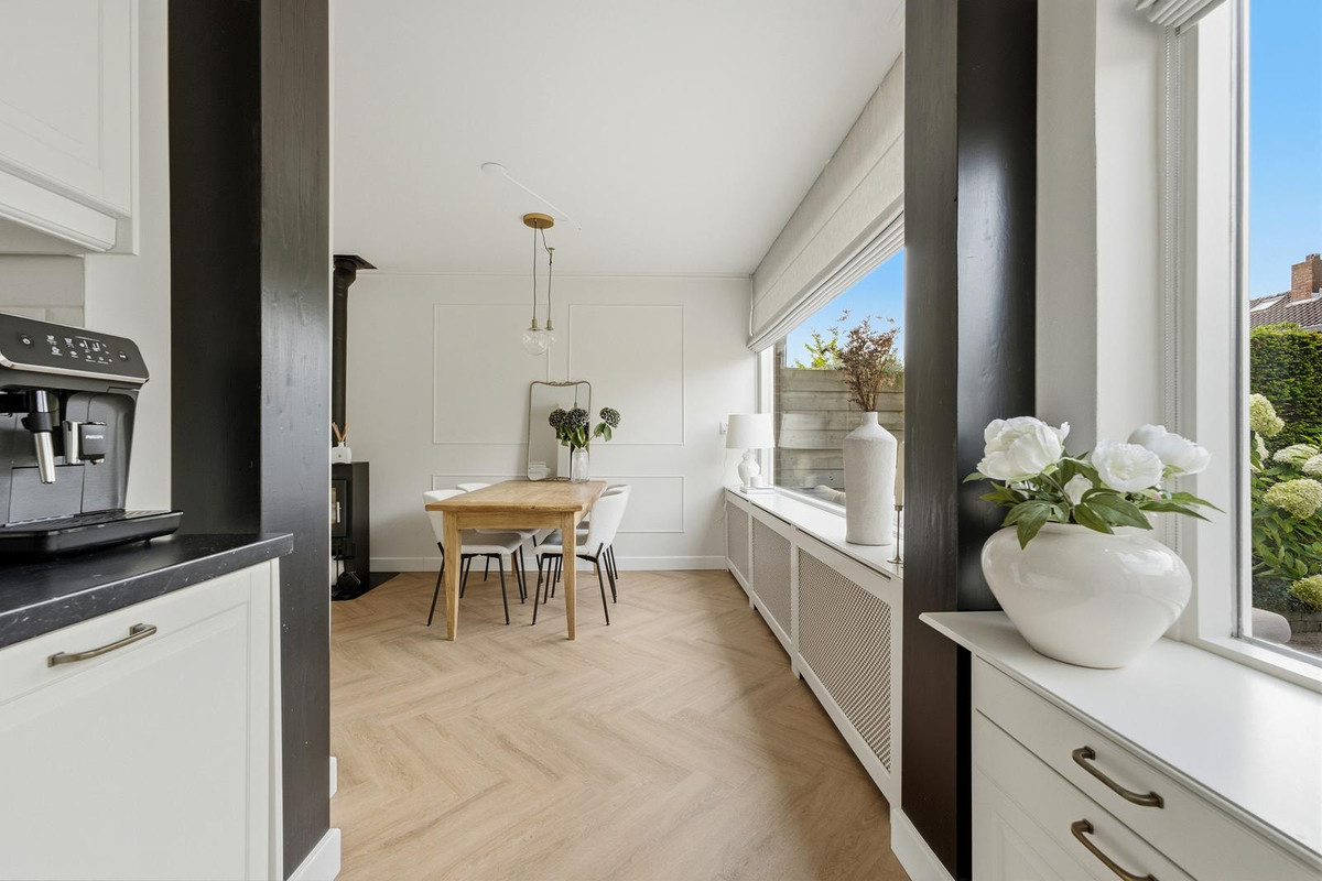 Tussenwoning te koop: Huygensstraat 8, Hendrik-Ido-Ambacht