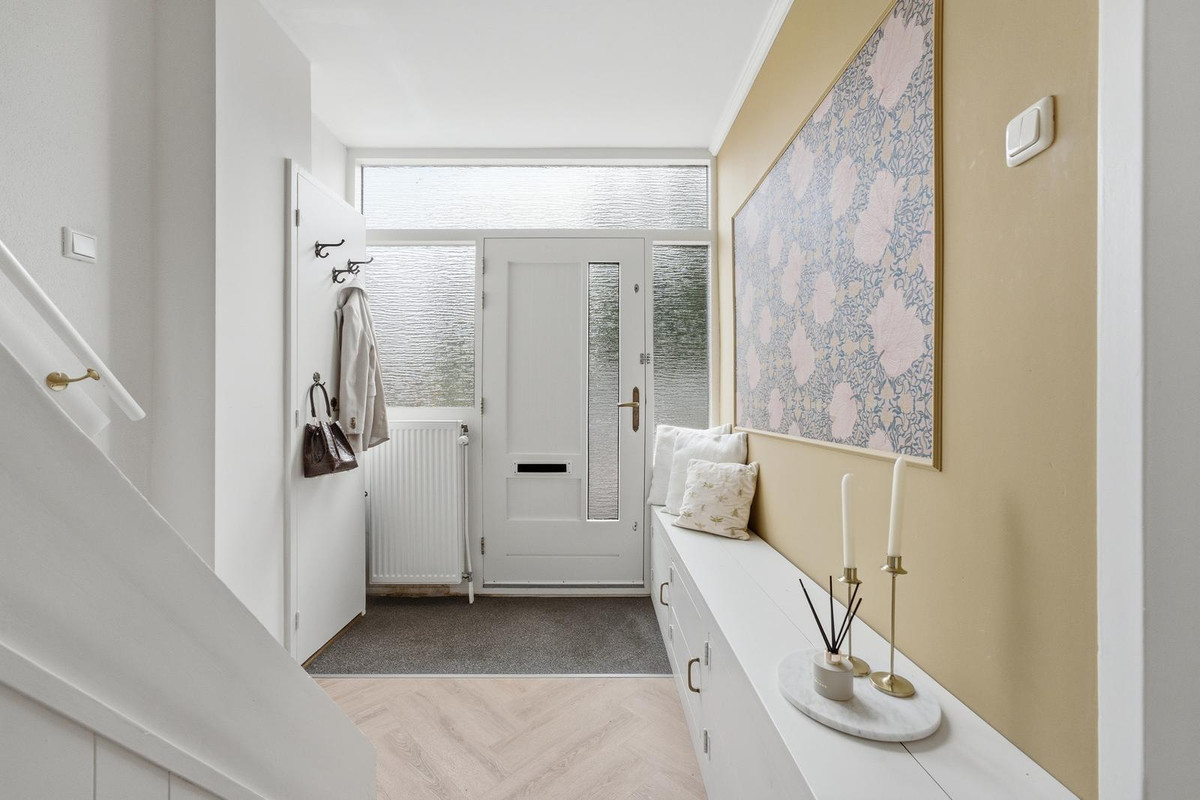 Tussenwoning te koop: Huygensstraat 8, Hendrik-Ido-Ambacht