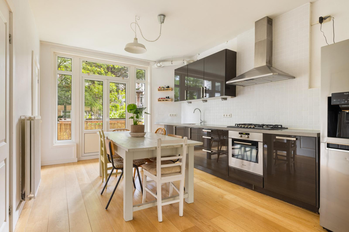 Appartement te koop: Admiraal De Ruijterweg 352-1, Amsterdam