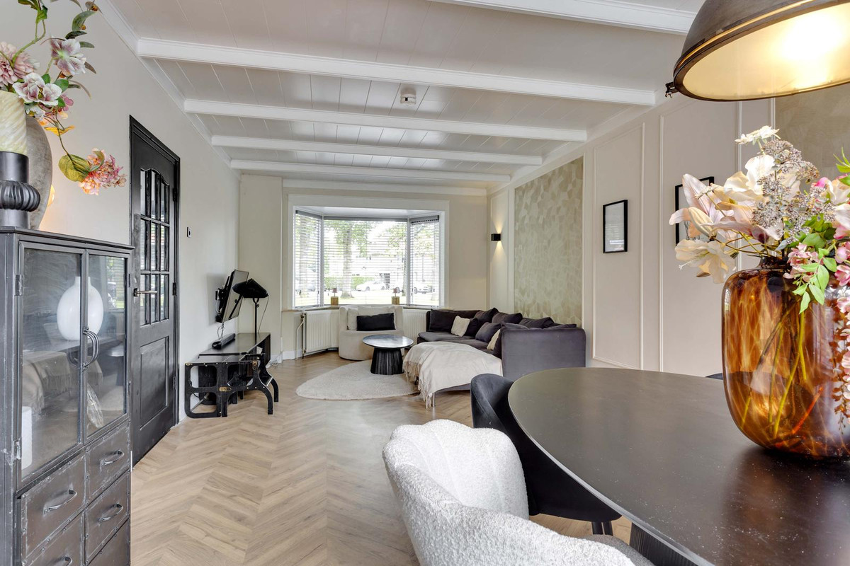Tussenwoning te koop: Vrielinkslaan 6, Almelo