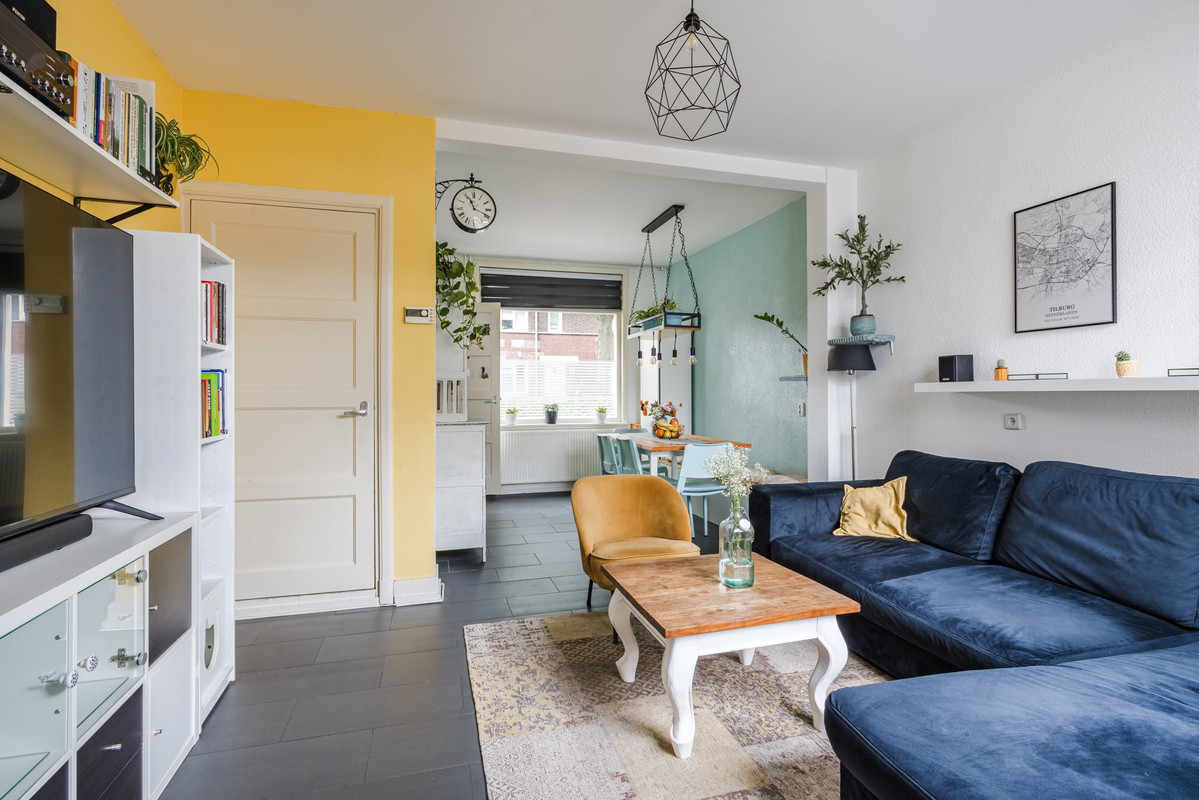 Tussenwoning te koop: Tafelbergstraat 92, Tilburg
