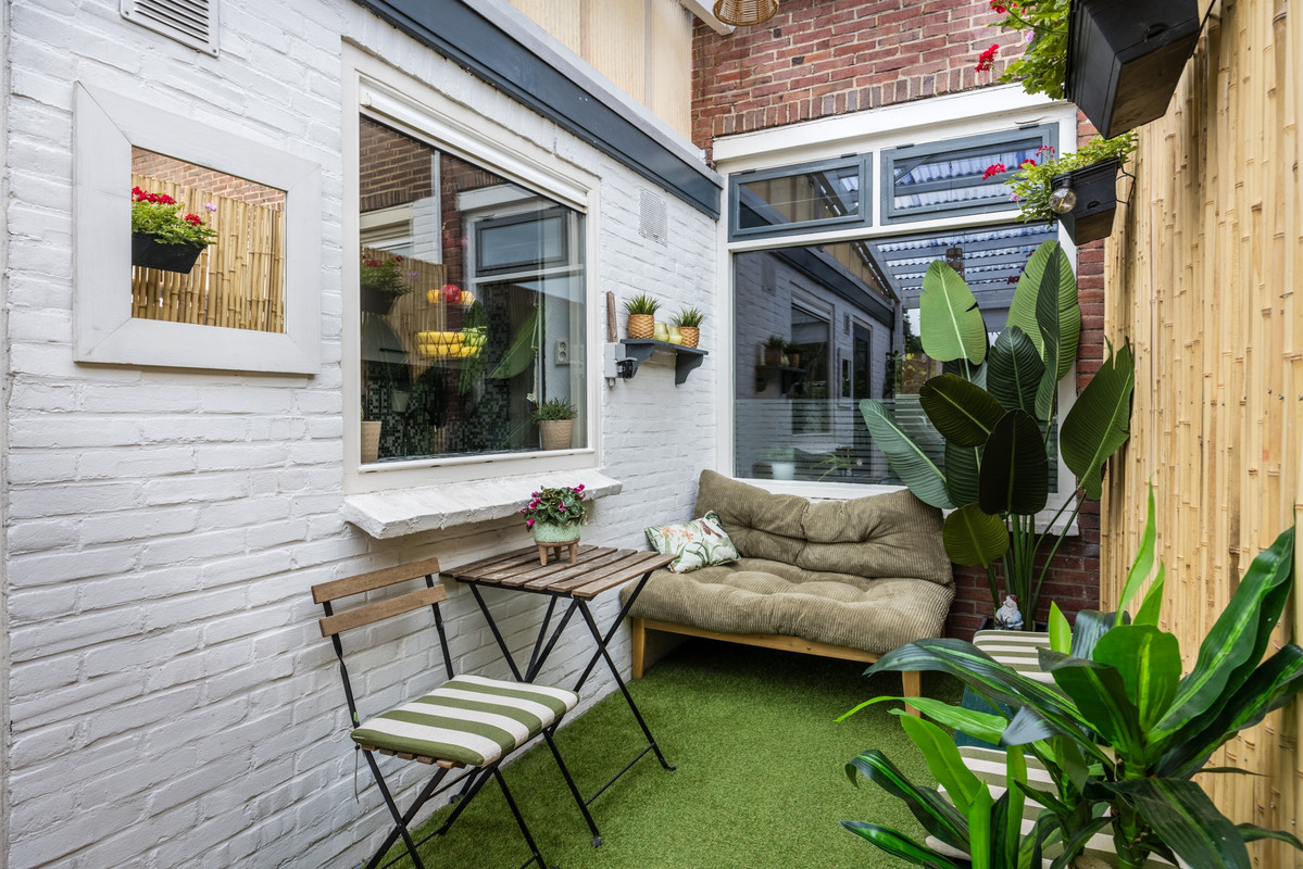 Tussenwoning te koop: Tafelbergstraat 92, Tilburg