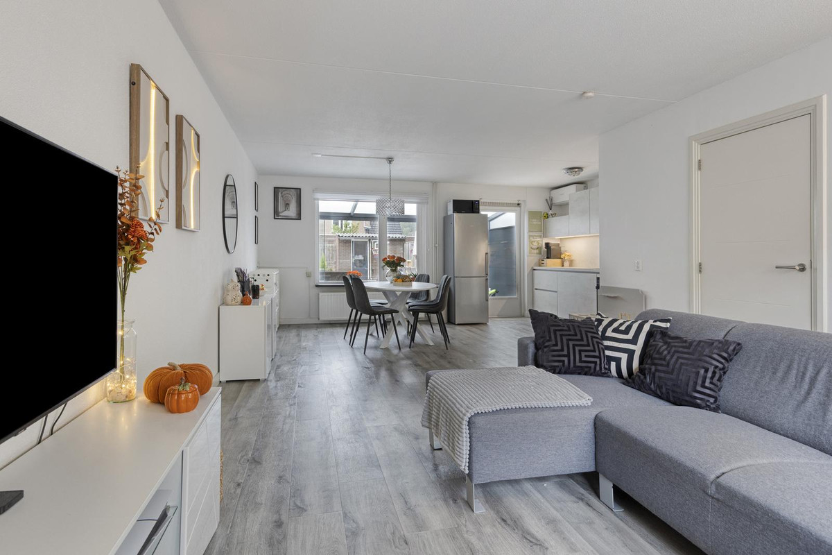 Tussenwoning te koop: Borculolaan 80, Tilburg