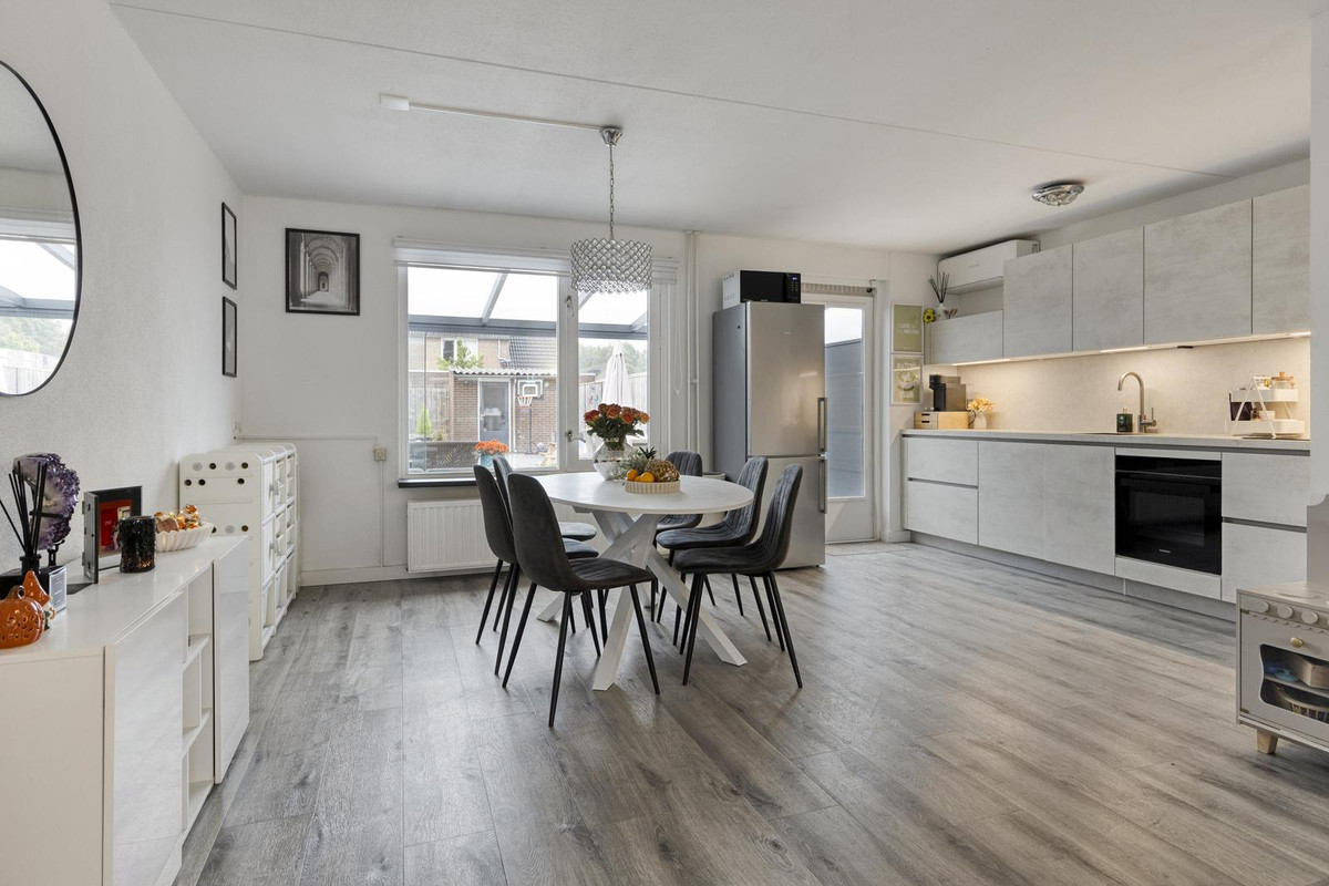 Tussenwoning te koop: Borculolaan 80, Tilburg