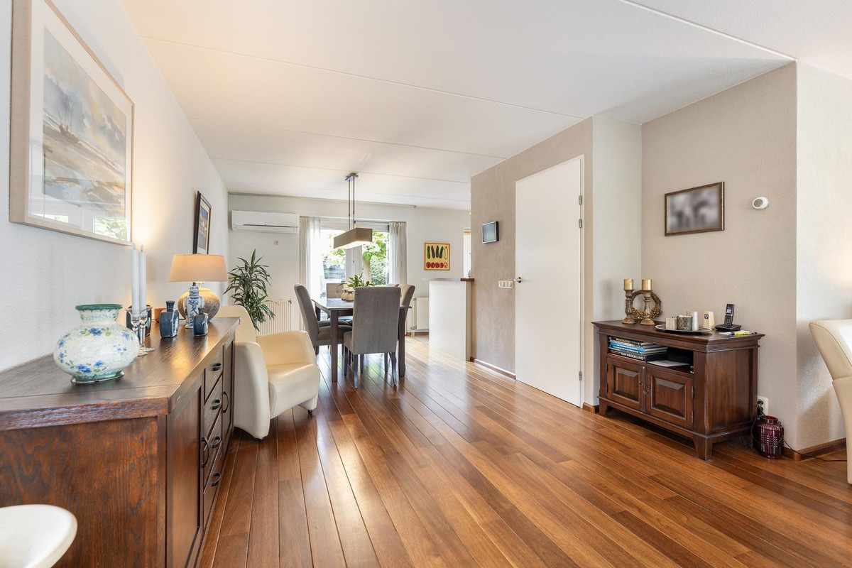 Hoekwoning te koop: Priëel 17, Almelo