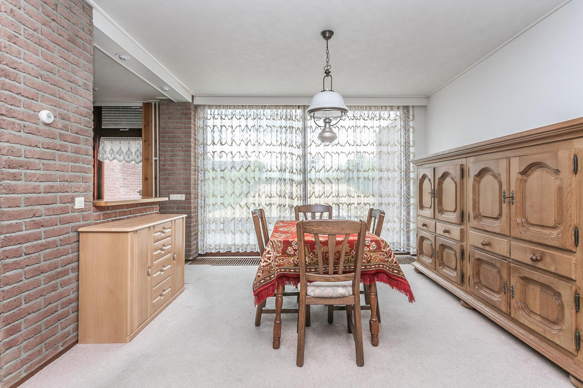 Hoekwoning te koop: Het Ambacht 56, Brunssum