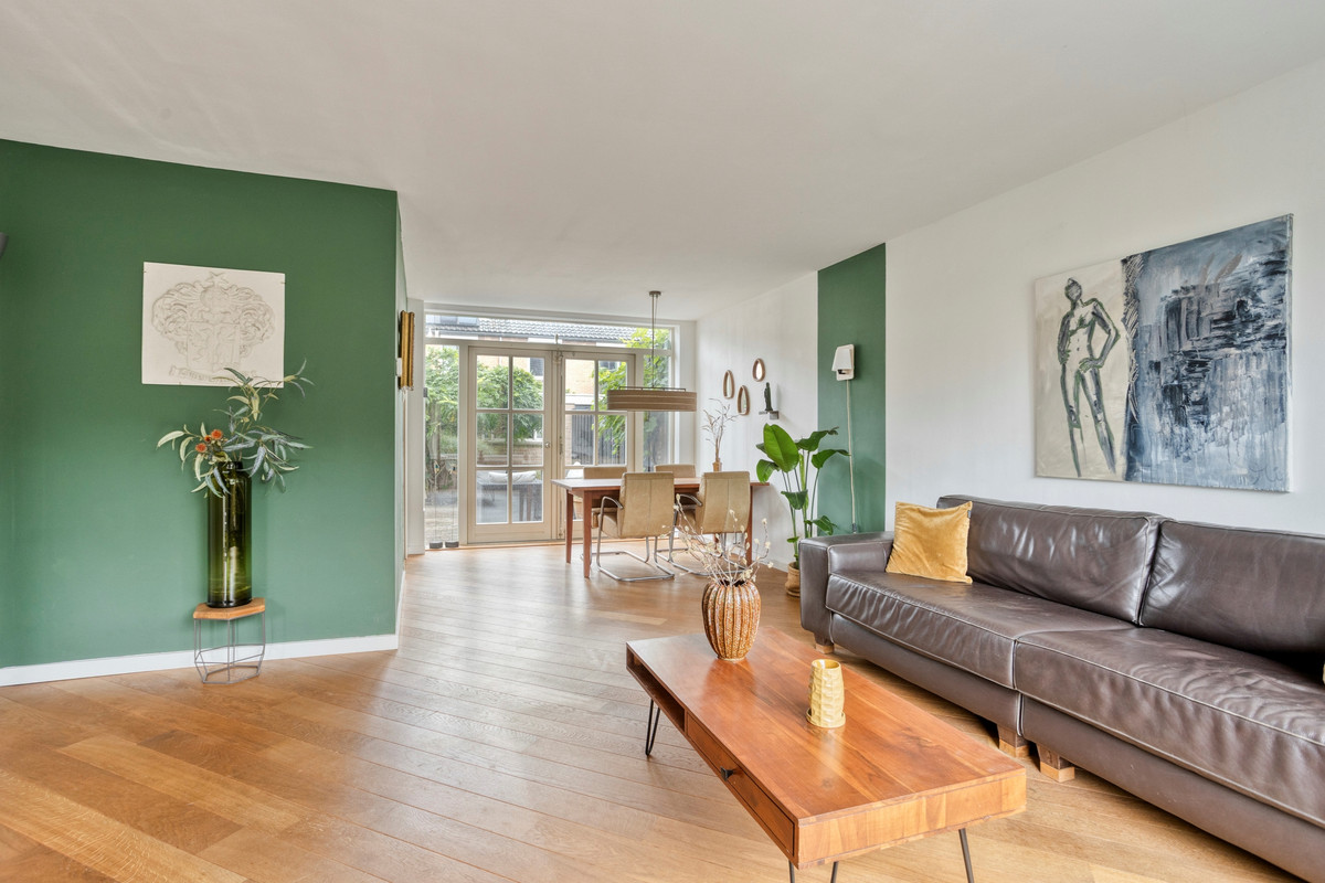 Tussenwoning te koop: Trompstraat 8, De Meern