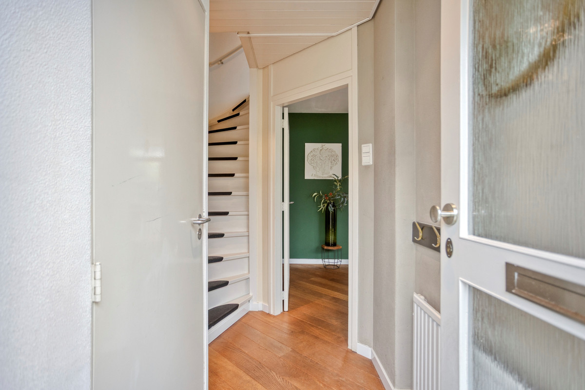Tussenwoning te koop: Trompstraat 8, De Meern