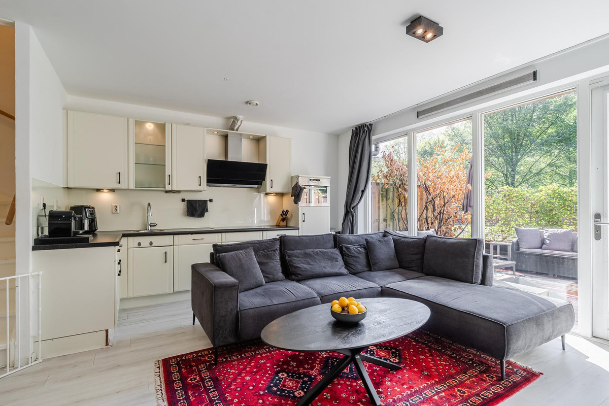 Appartement te koop: Evertsweertplantsoen 18, Amsterdam