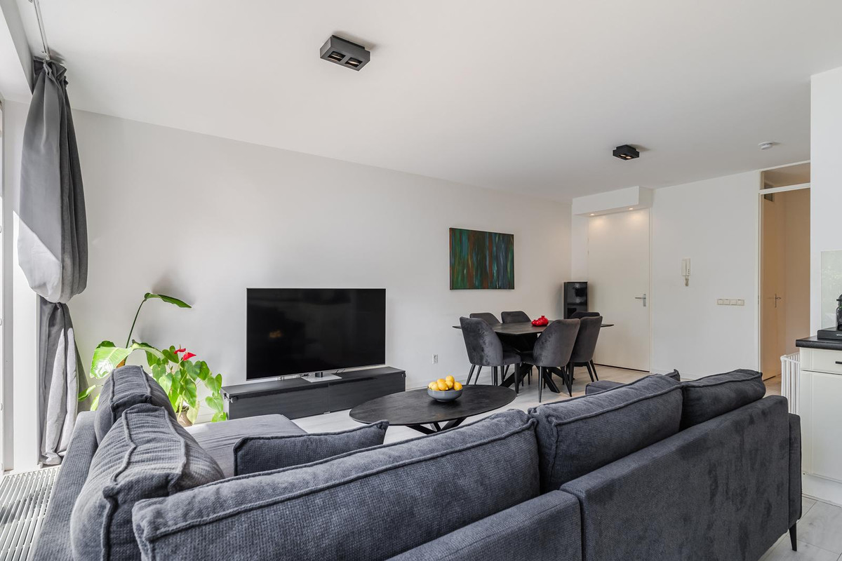 Appartement te koop: Evertsweertplantsoen 18, Amsterdam