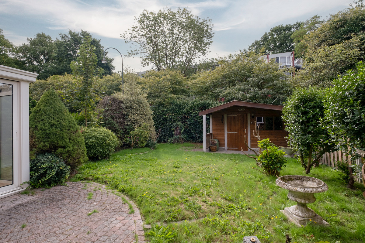 Appartement te koop: Dr. Van Damstraat 63, Enschede