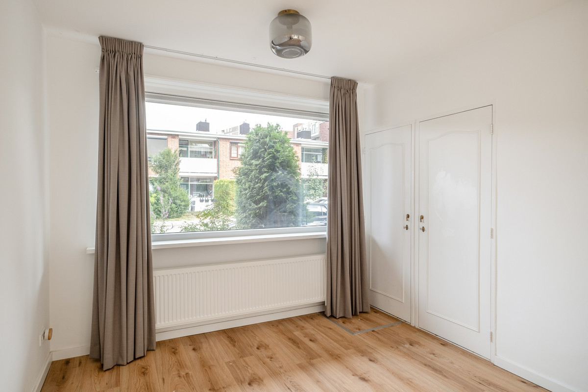 Appartement te koop: Dr. Van Damstraat 63, Enschede