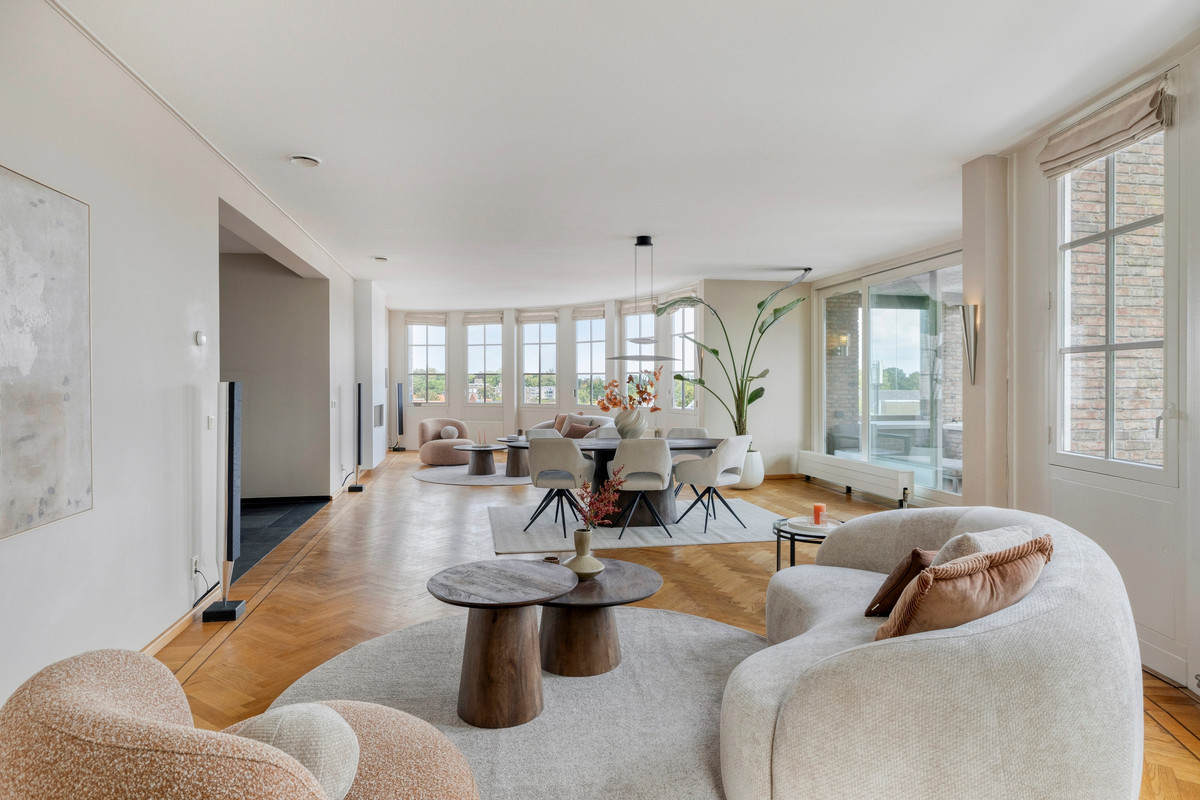 Appartement te koop: Thaliaplein 4, Bergen Op Zoom