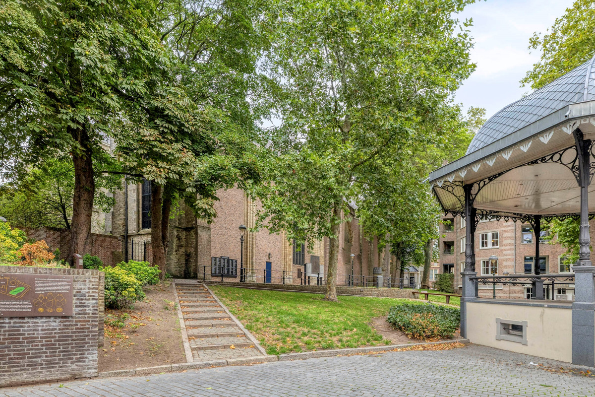 Appartement te koop: Thaliaplein 4, Bergen Op Zoom