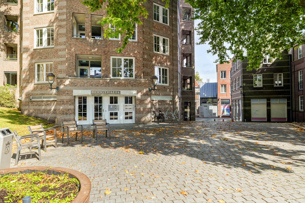 Appartement te koop: Thaliaplein 4, Bergen Op Zoom