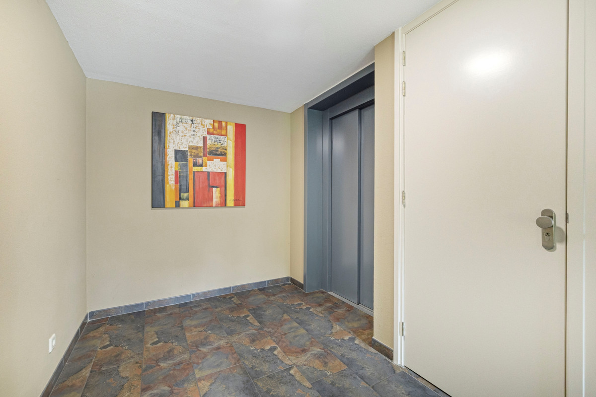 Appartement te koop: Thaliaplein 4, Bergen Op Zoom