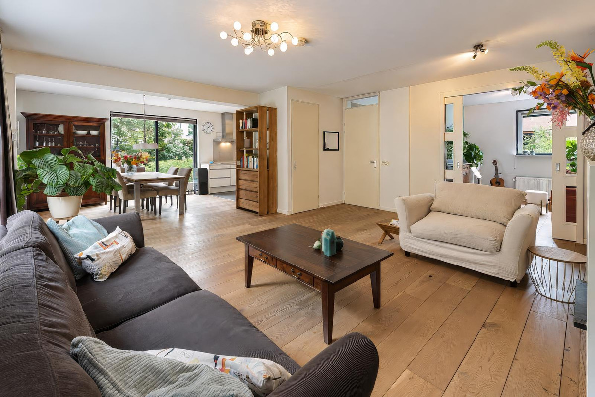 Appartement te koop: Valentijn 47, Driebergen-Rijsenburg