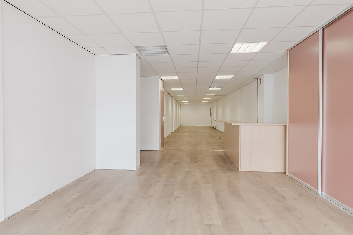 Tussenwoning te koop: Korvelseweg 150, Tilburg