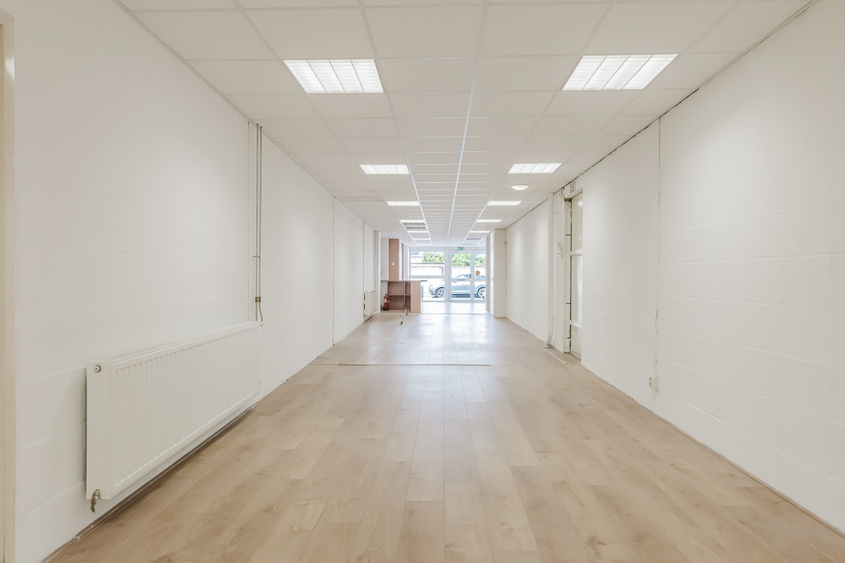 Tussenwoning te koop: Korvelseweg 150, Tilburg