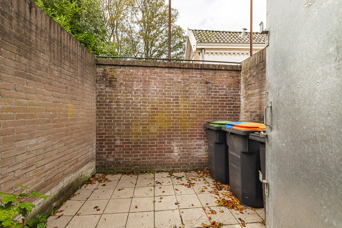 Tussenwoning te koop: Korvelseweg 150, Tilburg