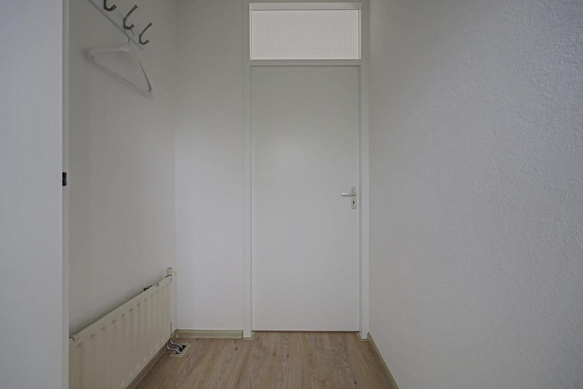 Tussenwoning te koop: M. Ruyshof 7, Almere
