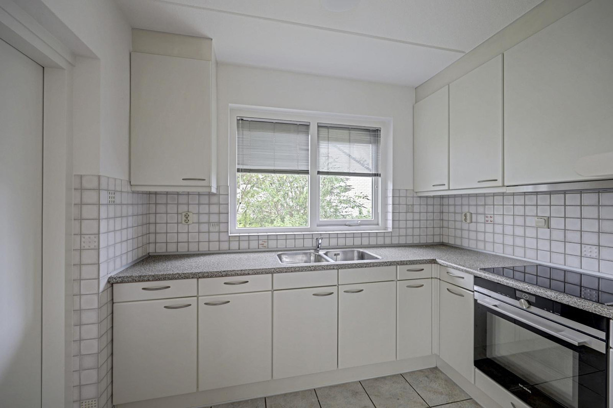 Tussenwoning te koop: M. Ruyshof 7, Almere