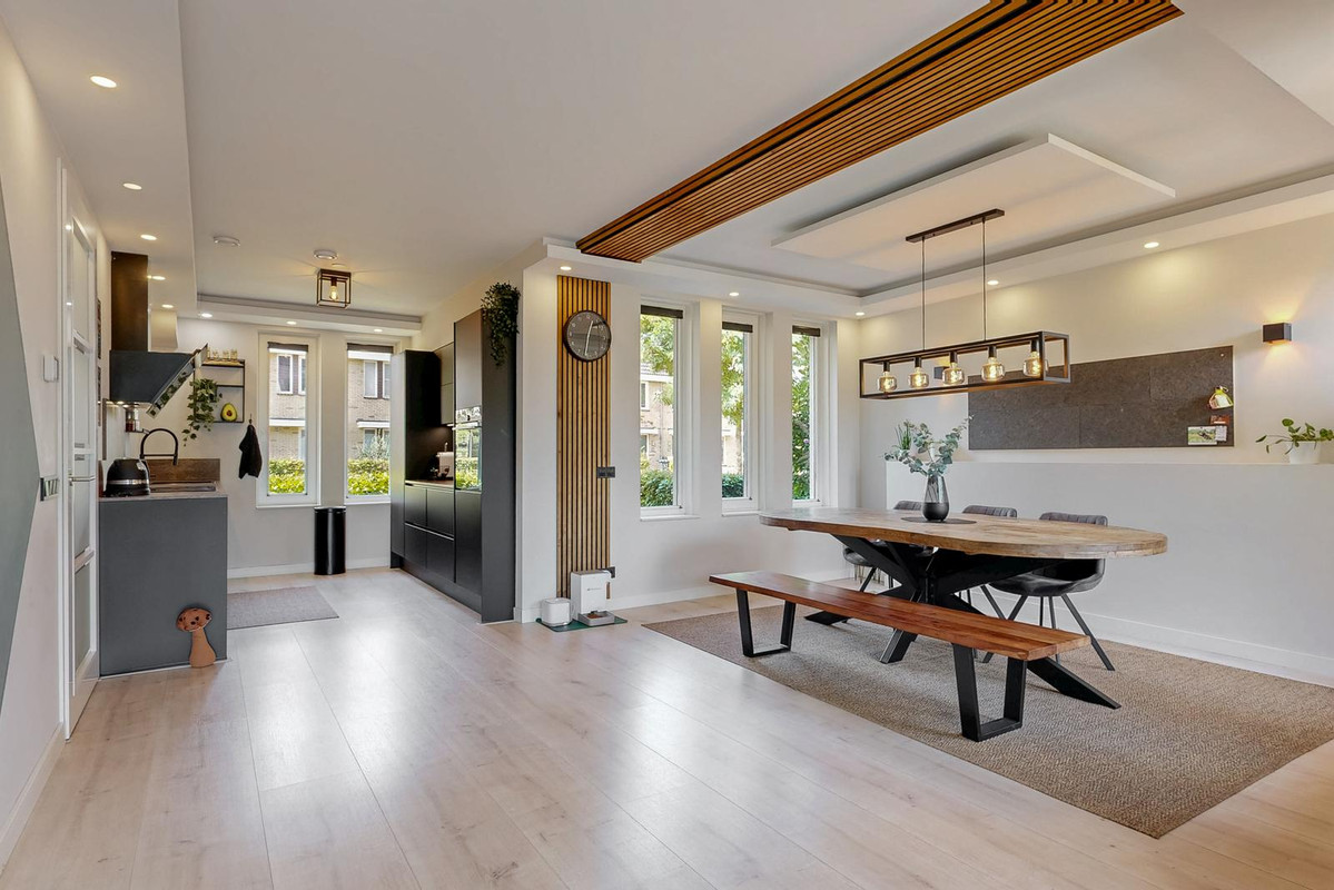 Tussenwoning te koop: Weegschaal 112, Bilthoven