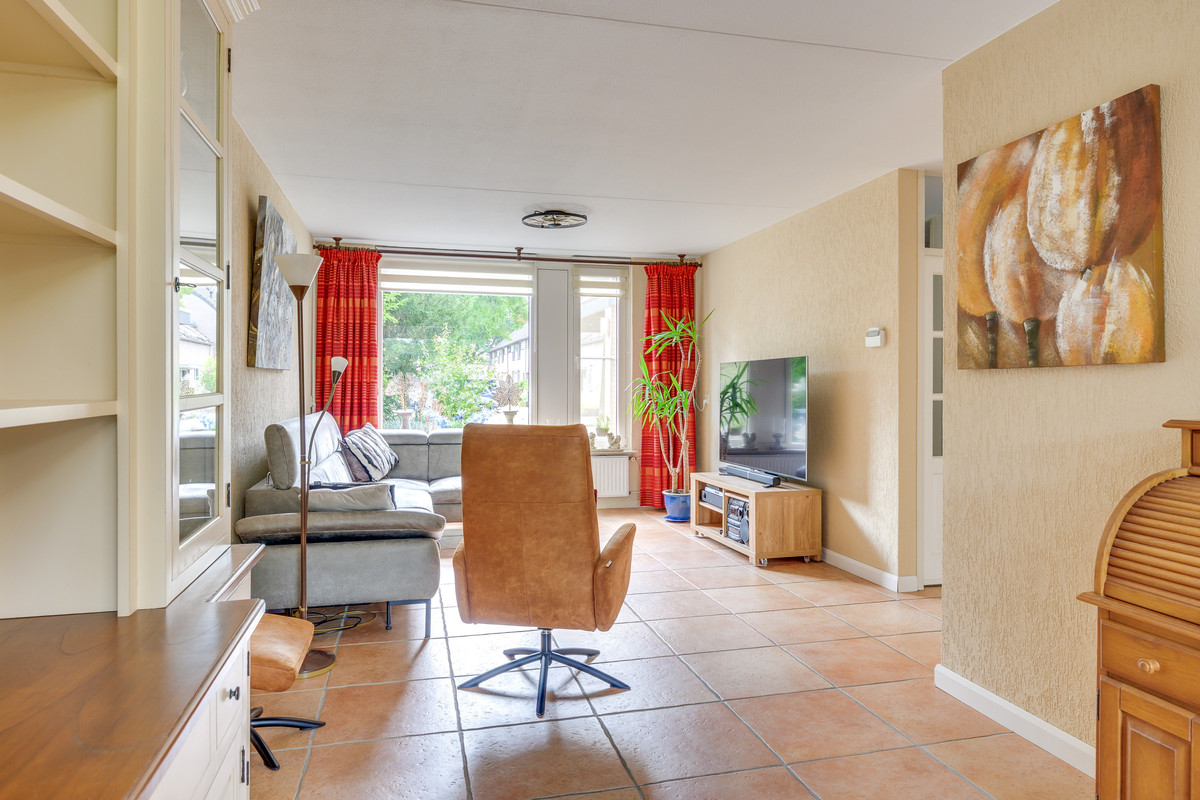 Tussenwoning te koop: Calaislaan 32, Eindhoven
