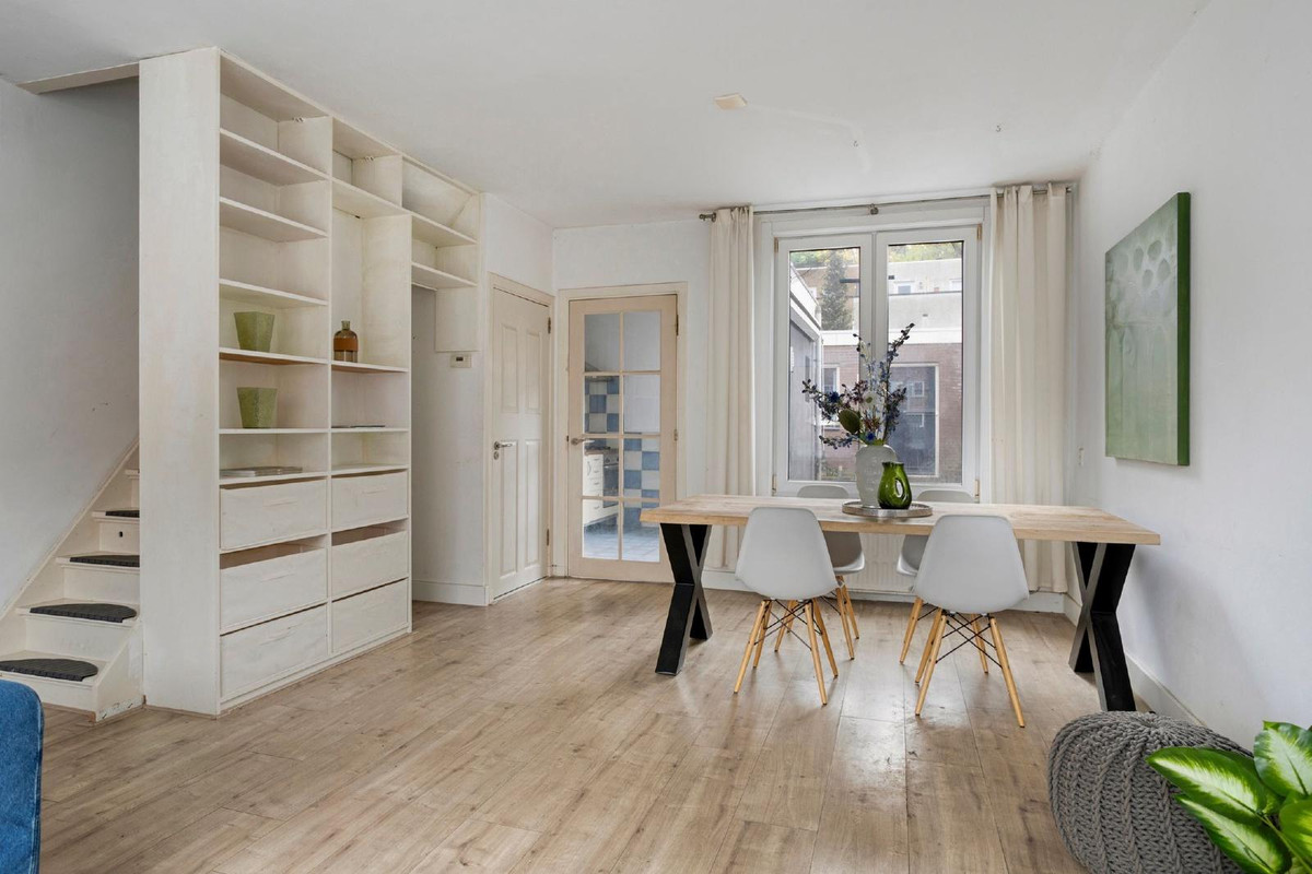 Tussenwoning te koop: de Vriesstraat 55, Eindhoven