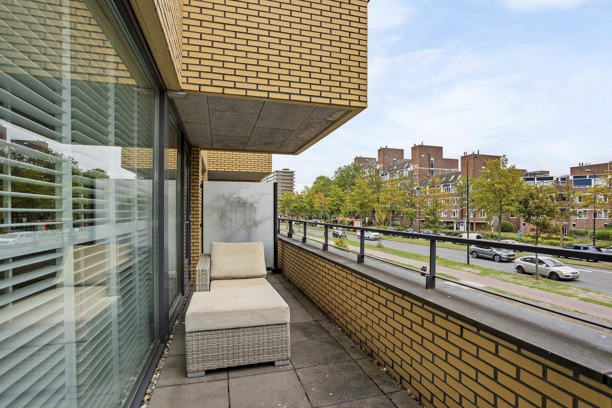 Appartement te koop: Sir Winston Churchilllaan 370F101, Rijswijk