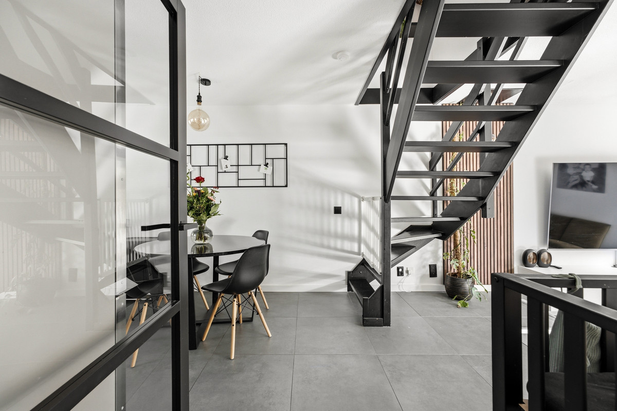 Tussenwoning te koop: Grondmolen 94, Papendrecht