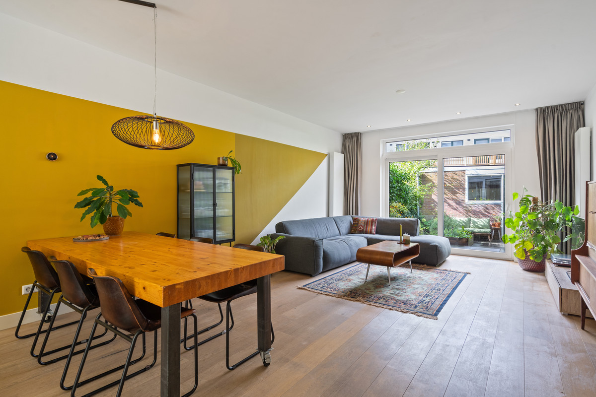 Tussenwoning te koop: Hermannus Elconiusstraat 84, Utrecht