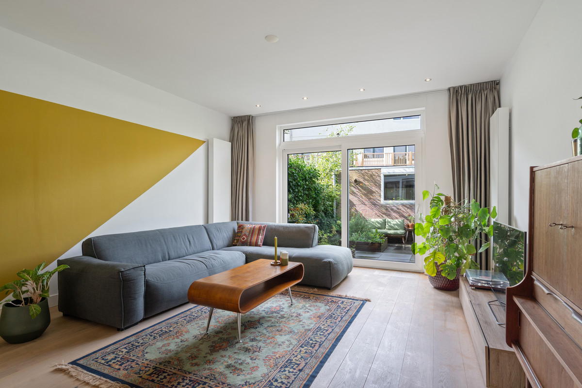 Tussenwoning te koop: Hermannus Elconiusstraat 84, Utrecht