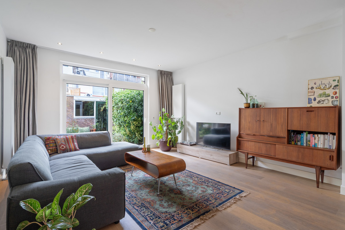 Tussenwoning te koop: Hermannus Elconiusstraat 84, Utrecht