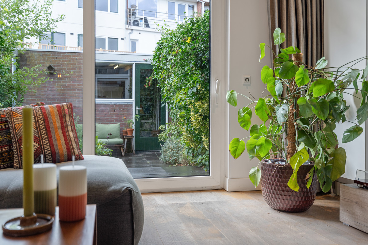 Tussenwoning te koop: Hermannus Elconiusstraat 84, Utrecht